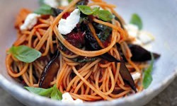 TAGLIATELLE ALLA NORMA