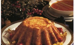 Budino de riso con salsa di pesche (Pudín de arroz con salsa de melocotón)