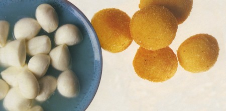 Polpette di mozzarella e mascarpone (Bolas de mozzarella y mascarpone)