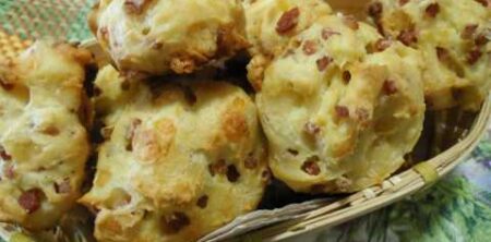 BIGNÈ SALATI (BIÑÉ SALADOS)