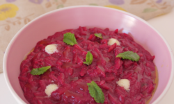 Puntarelle con remolacha, mascarpone, pecorino y menta