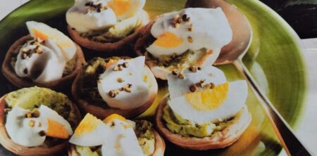 TORTELLETTE ALL´AVOCADO (TARTALETAS DE AGUACATE)